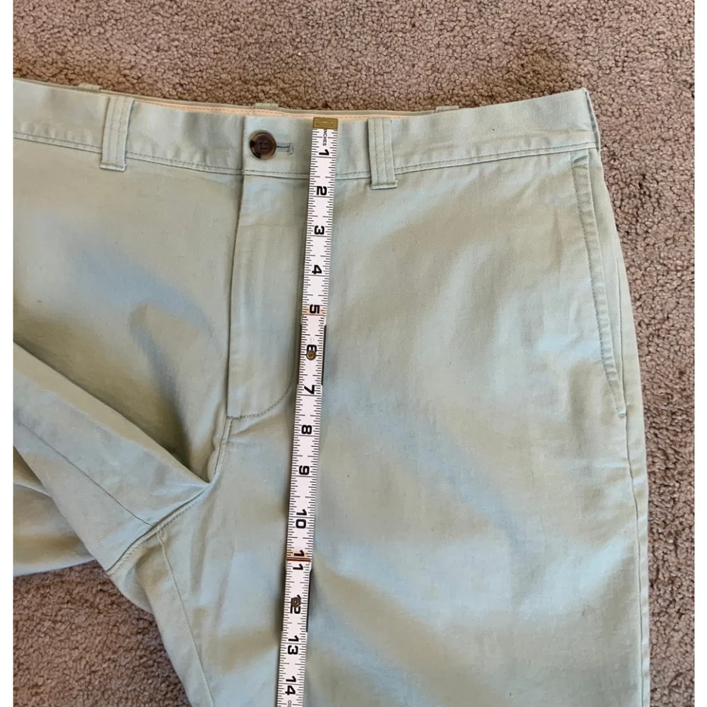 J. Crew Men's Shorts Sz 34 Sage Green Preppy Academia Coastal Belt Loops Pockets